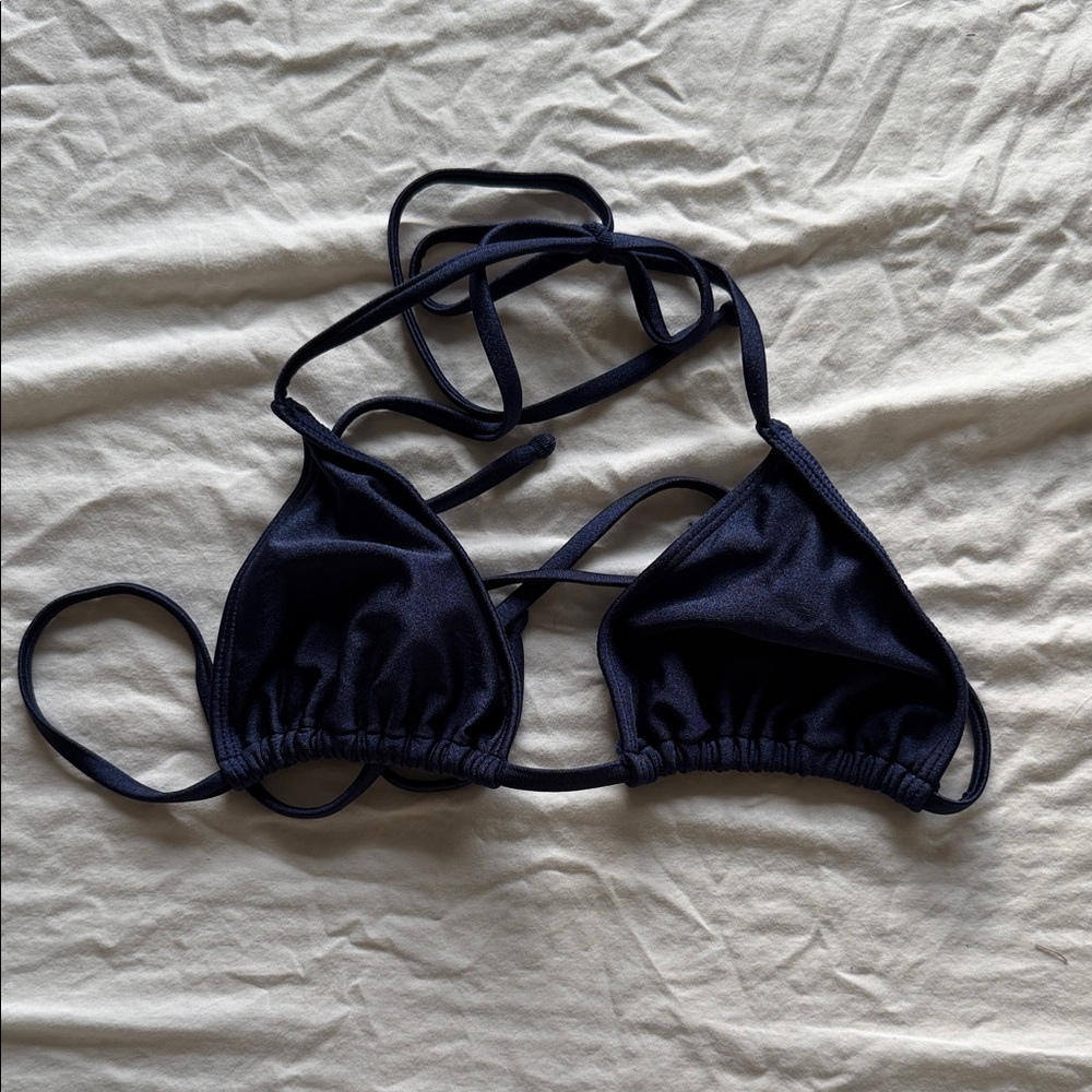 Love wave Navy Bikini Top